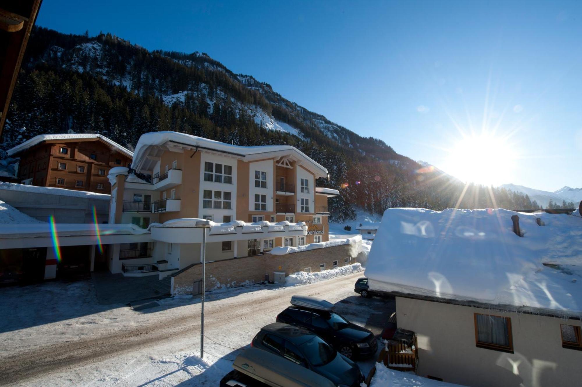 Hotel Garni Alpenland Ишгль Экстерьер фото