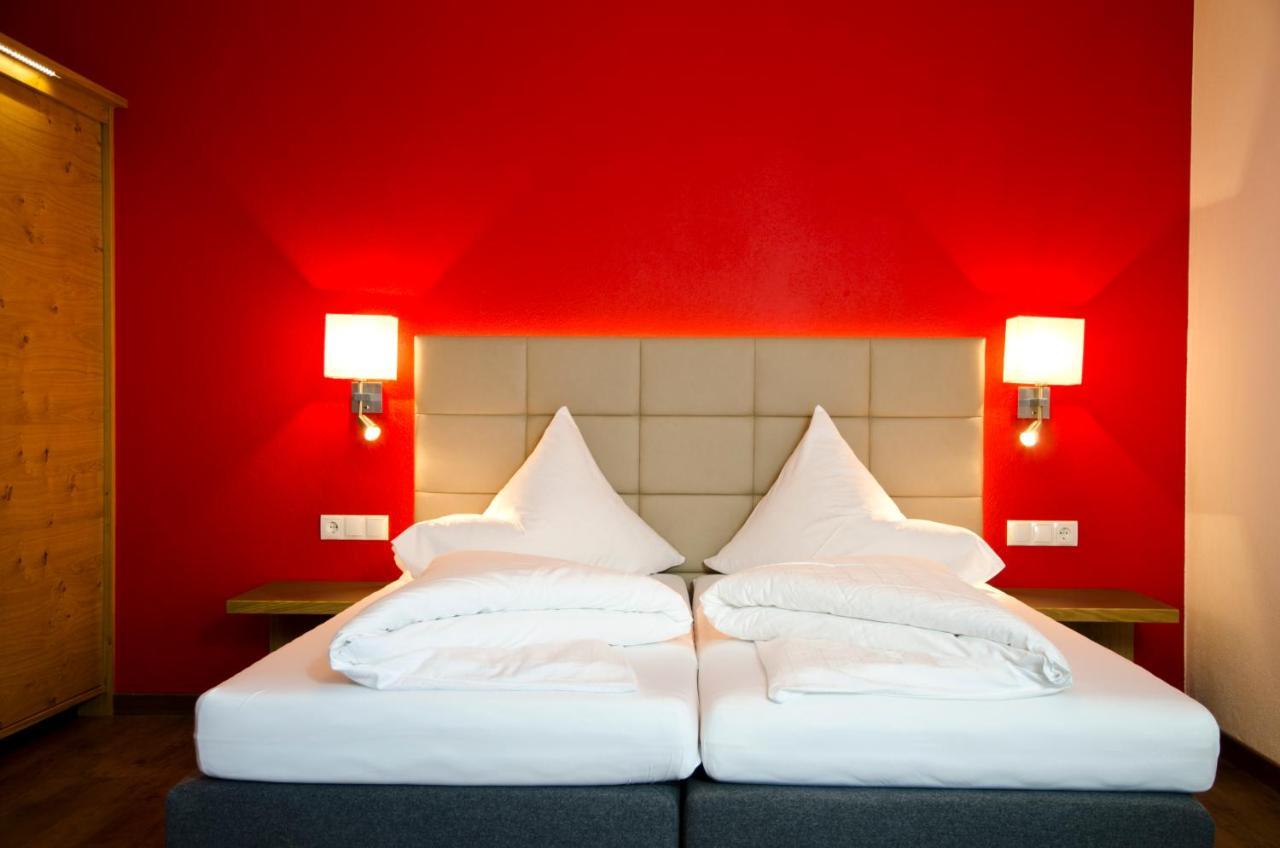 Hotel Garni Alpenland Ишгль Экстерьер фото