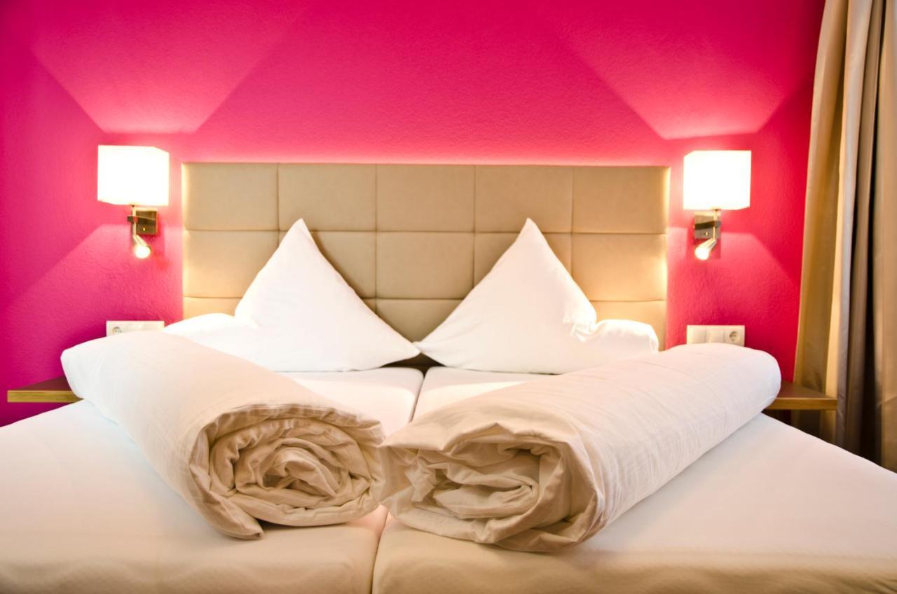 Hotel Garni Alpenland Ишгль Экстерьер фото